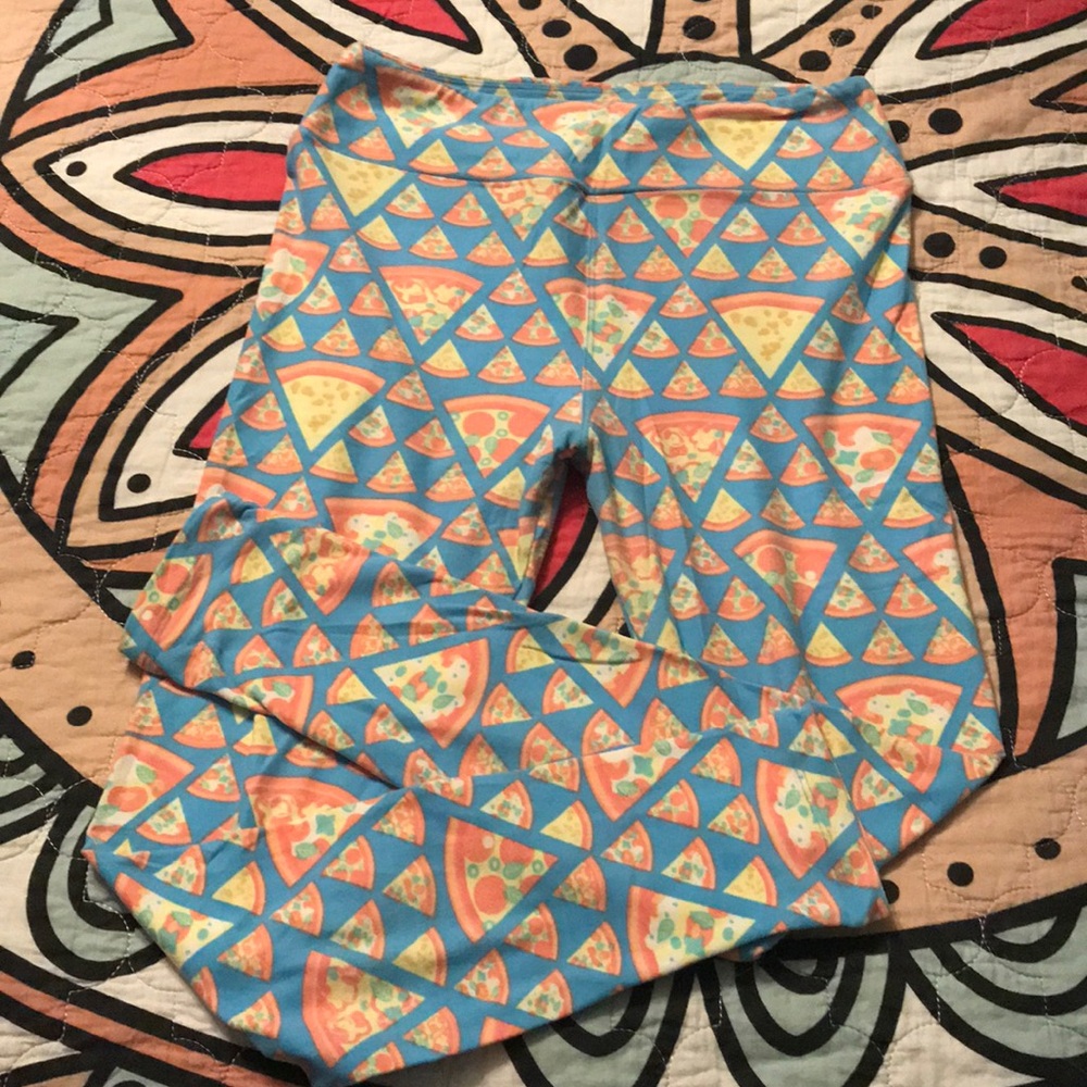 Lularoe pizza leggings one size